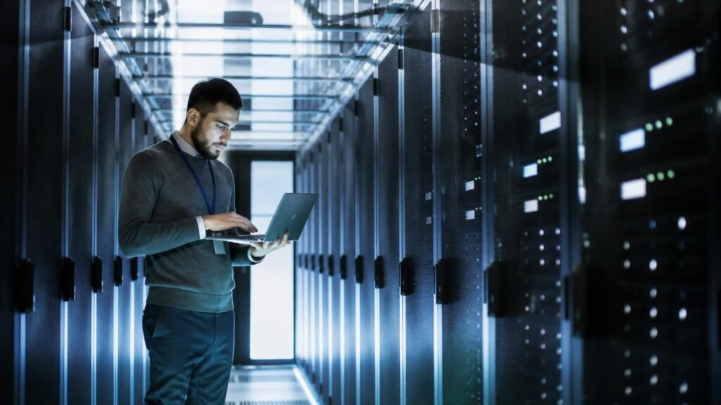 How Data Hardware Powers Every Successful Modern Business How data hardware powers modern businesses